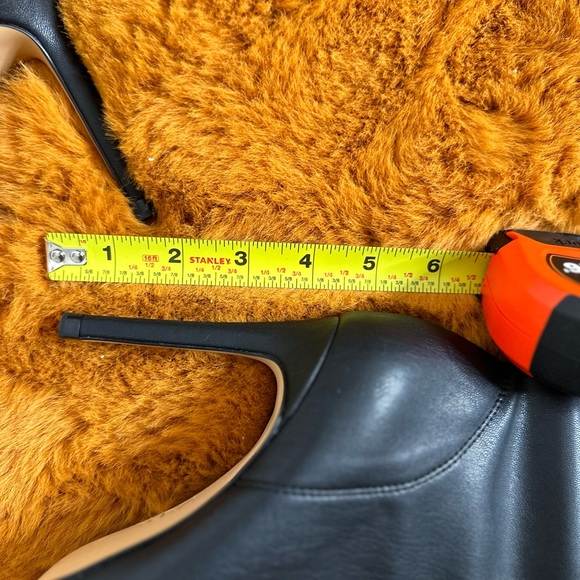 Zara chain-detailed boots NWT - Picture 5 of 5